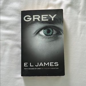 Grey by EL James - paperback copy